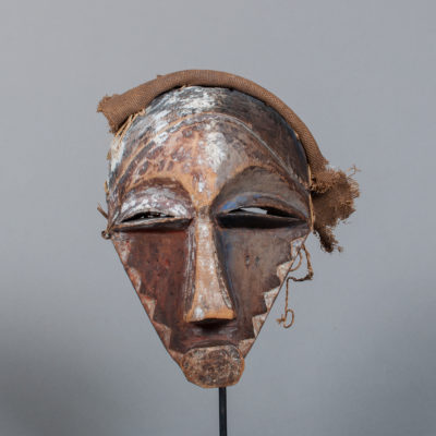 Mask Pende