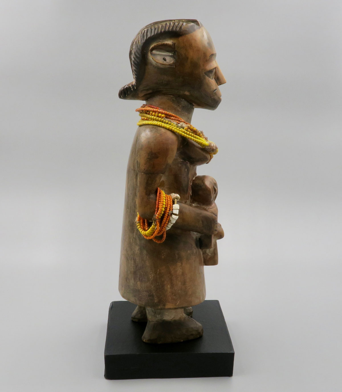 ewe-togo-statue