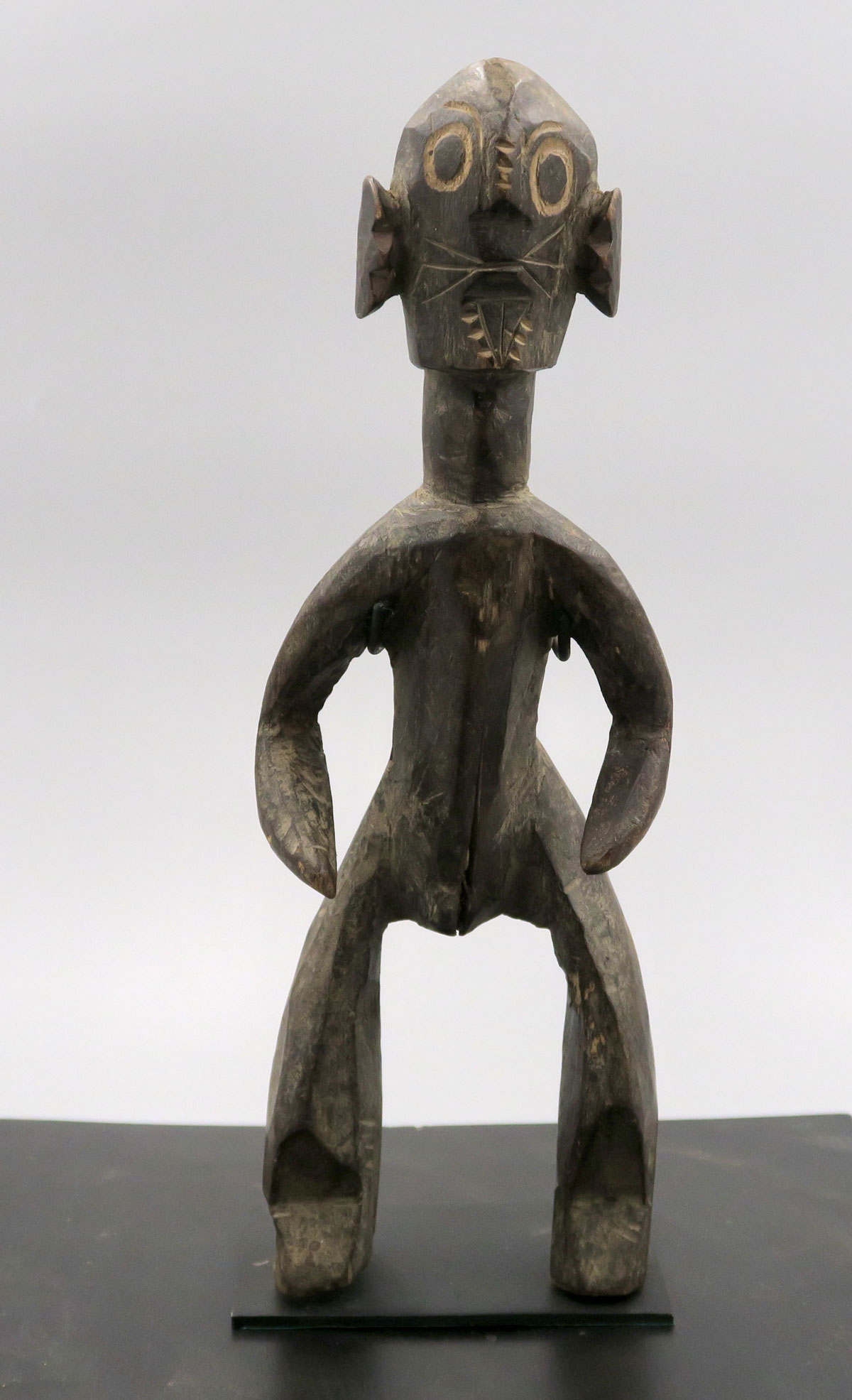Mumuye statue